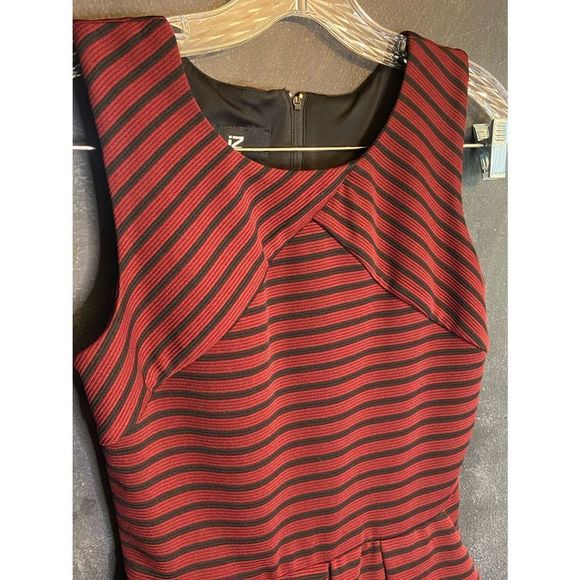 iz Byer Maroon and Black Stripes Mini Dress Size Size 1 - Picture 5 of 9